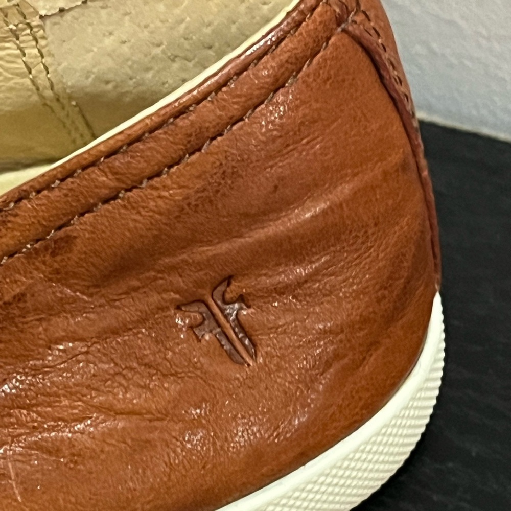 NWOT Women’s Frye Melanie Brown Leather Slip-On Footwear - Picture 6 of 13